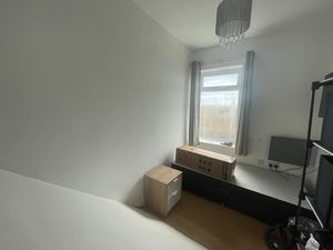 Photo 5- click for photo gallery